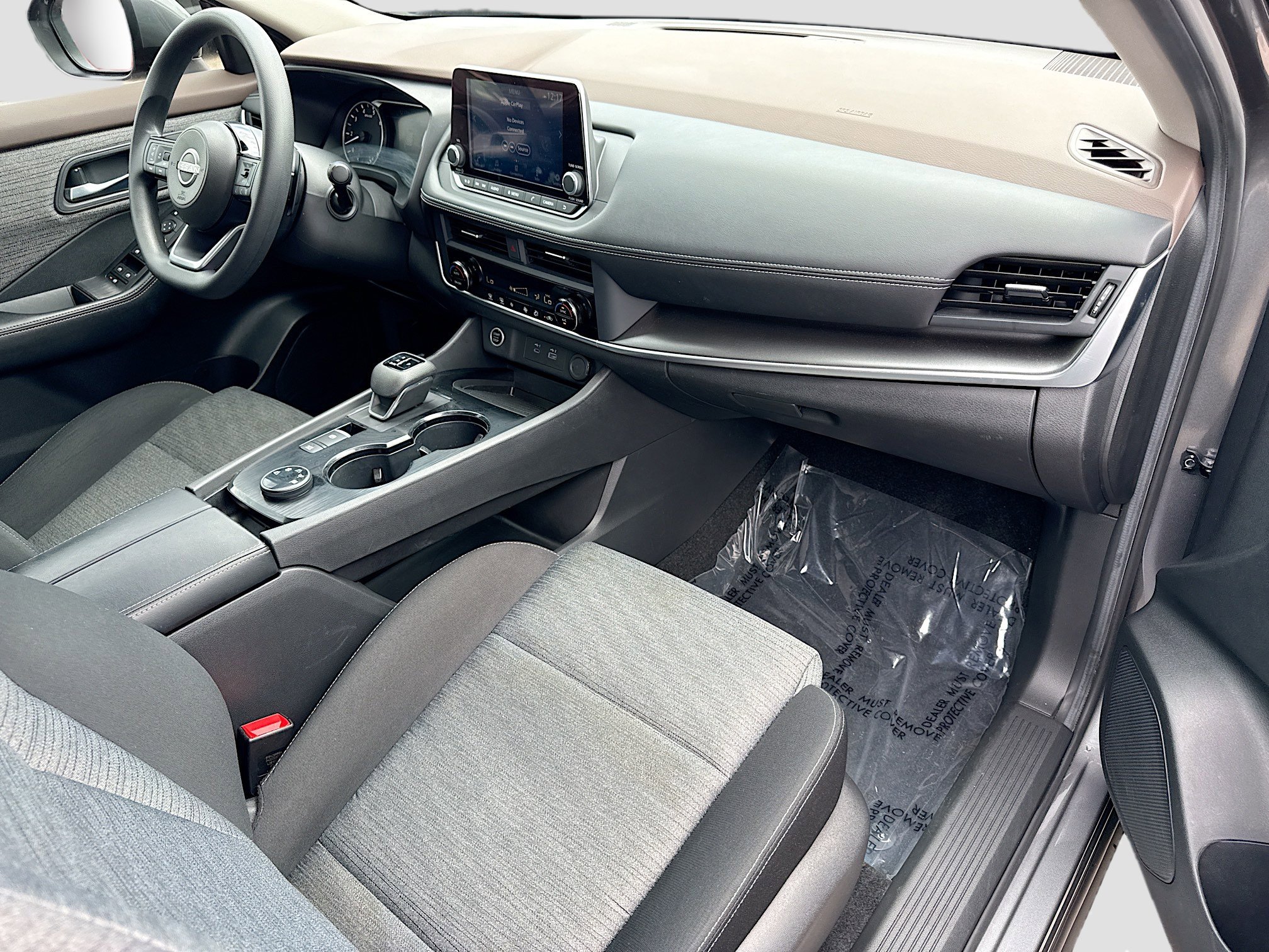 Used 2023 Nissan Rogue SV image 13