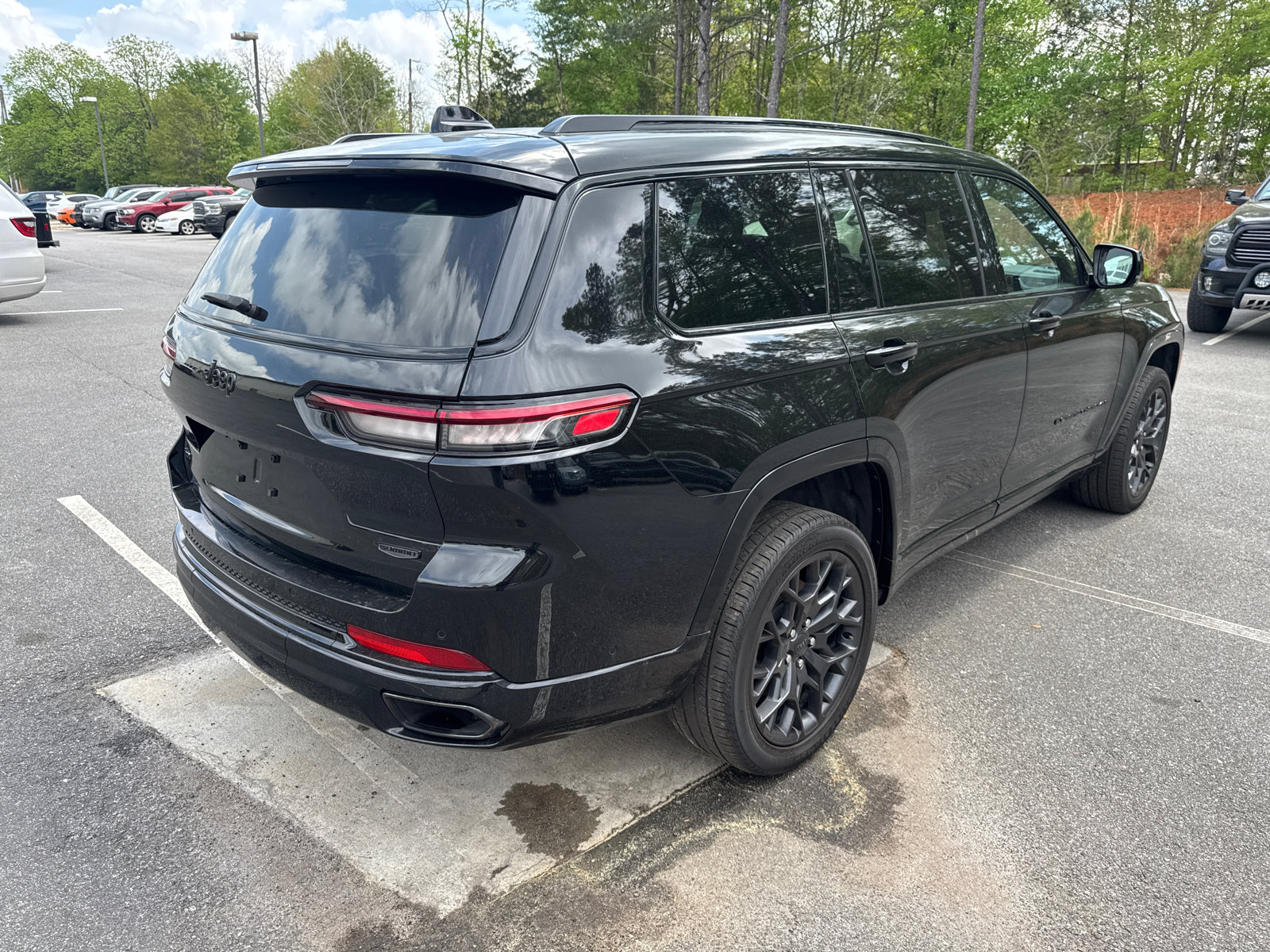 Used 2025 Jeep Grand Cherokee L Summit image 5