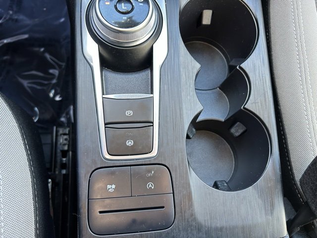 Used 2022 Ford Escape S image 18