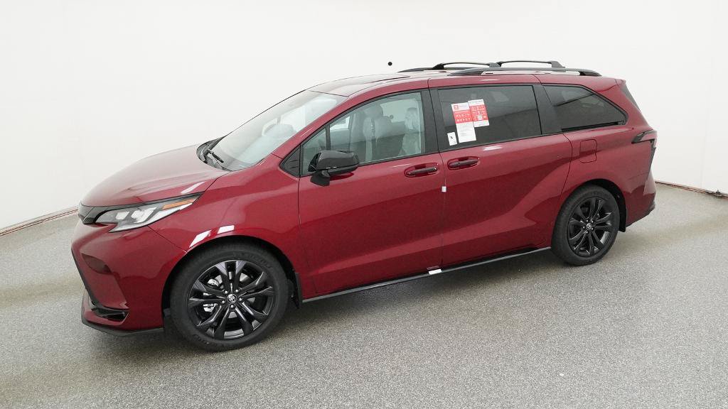 New 2026 Toyota Sienna XSE FWD image 5
