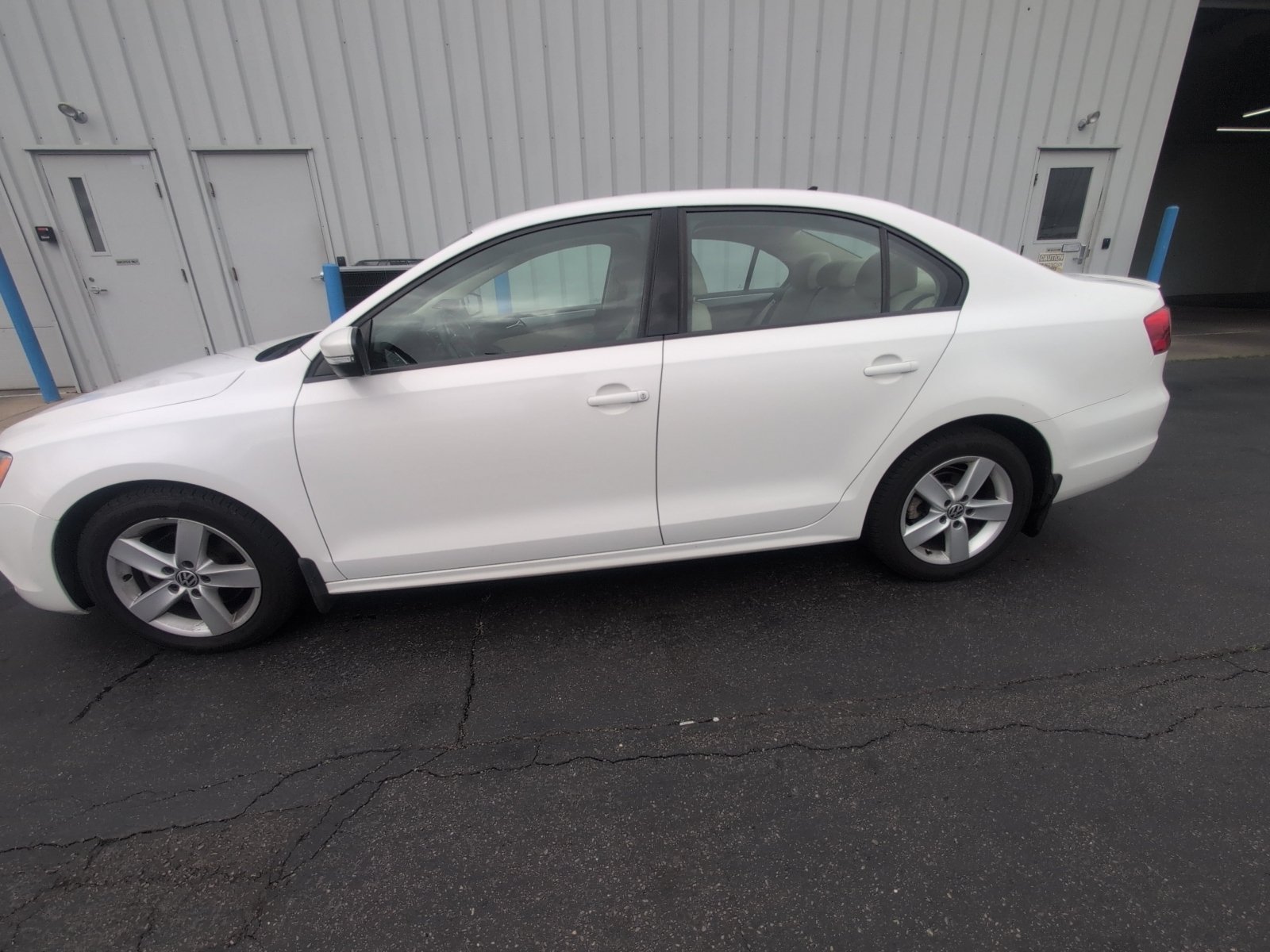 Used 2012 Volkswagen Jetta TDI FWD image 11