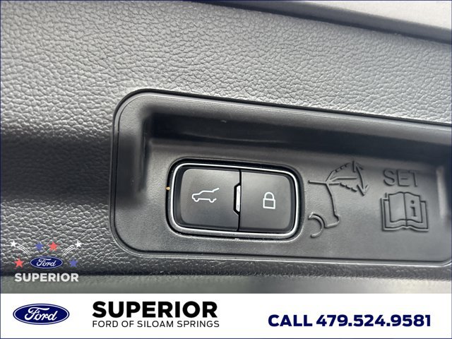 Used 2024 Ford Explorer ST-Line w/ Class IV Trailer Tow Package RWD image 8