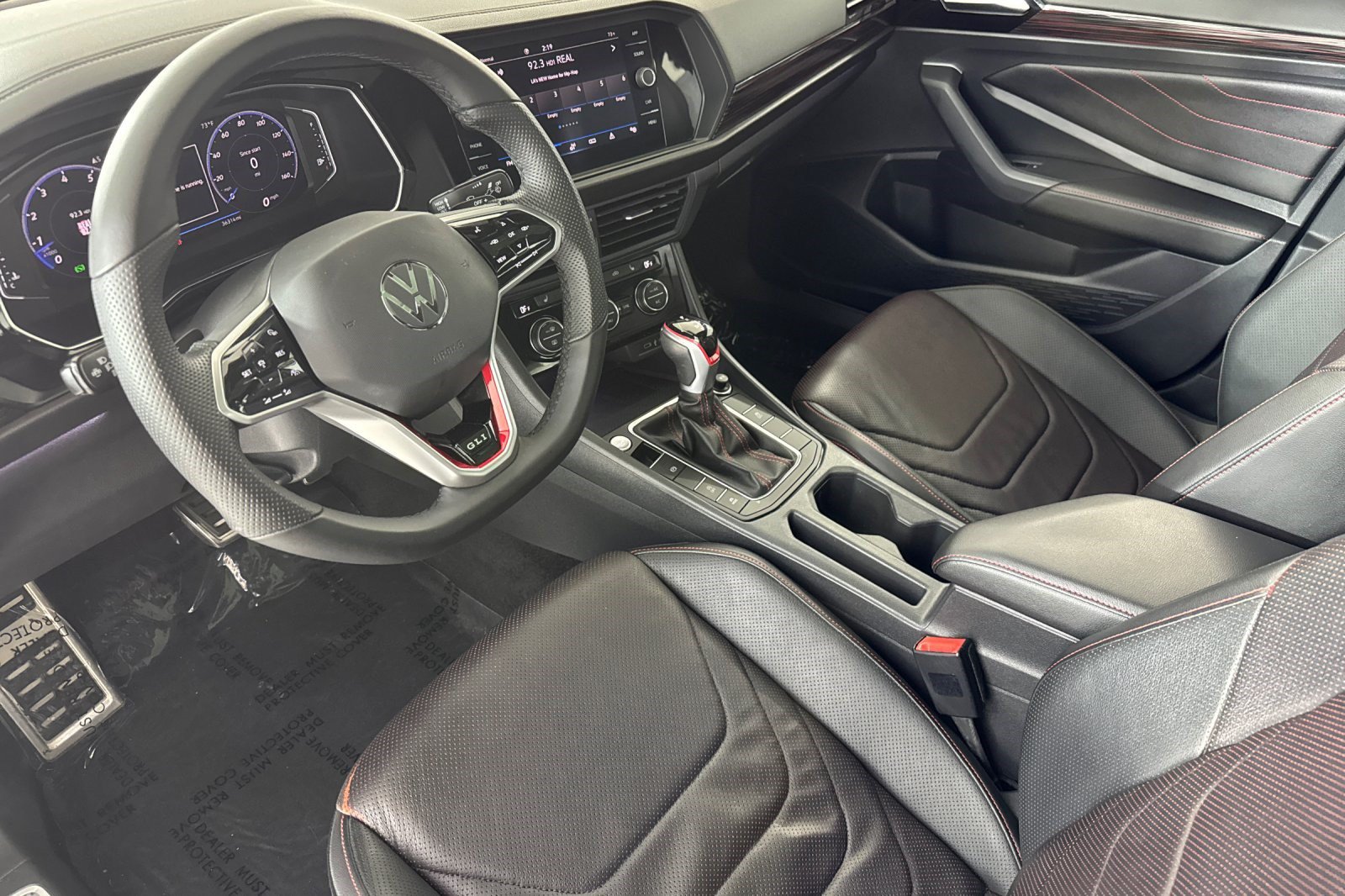 Used 2022 Volkswagen Jetta GLI Autobahn FWD image 4