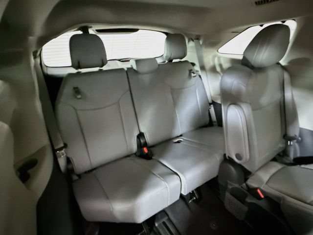 Used 2024 Toyota Sienna Limited AWD/4WD image 29