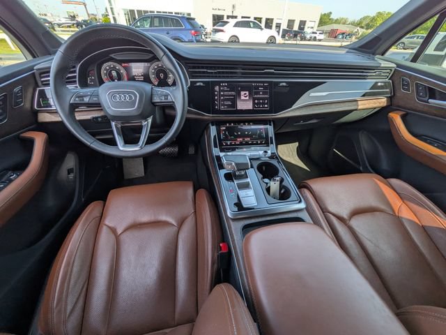 Used 2025 Audi Q7 3.0T Prestige AWD/4WD image 10