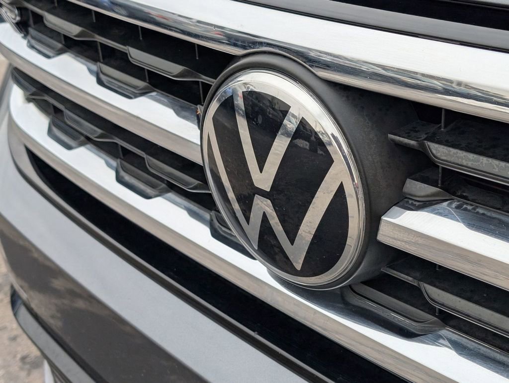 Used 2021 Volkswagen Atlas SE image 11