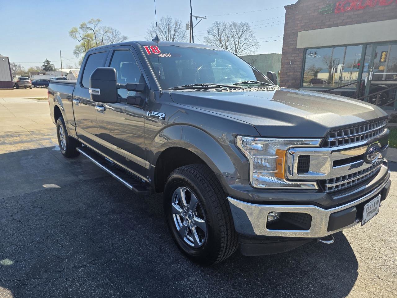Used 2018 Ford F150 XLT w/ Equipment Group 302A Luxury image 4