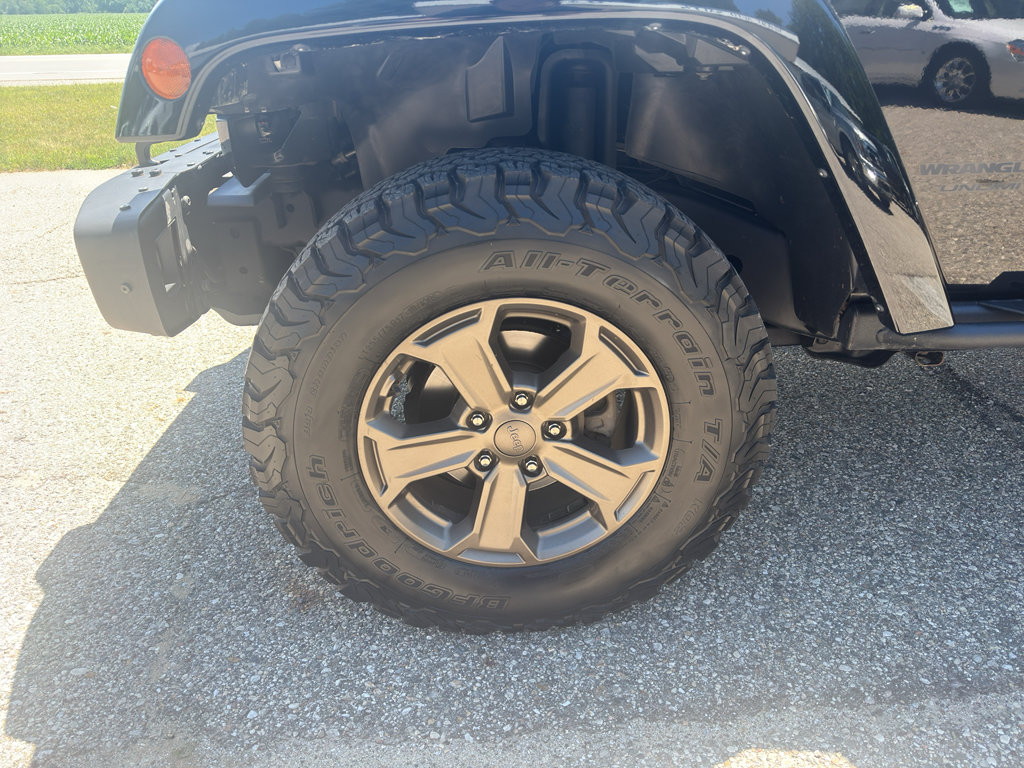 Used 2018 Jeep Wrangler Unlimited Sport AWD/4WD image 7