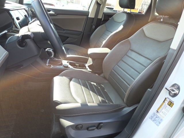 Used 2022 Volkswagen Taos SEL w/ Panoramic Sunroof Package image 10