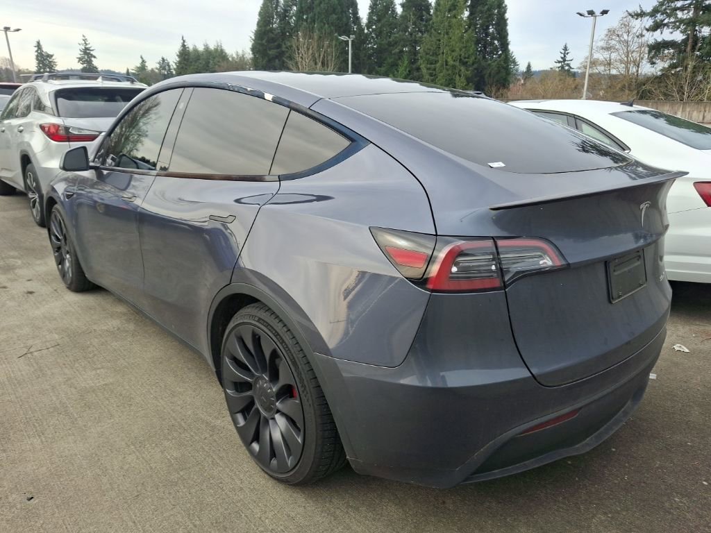 Used 2023 Tesla Model Y Performance image 6