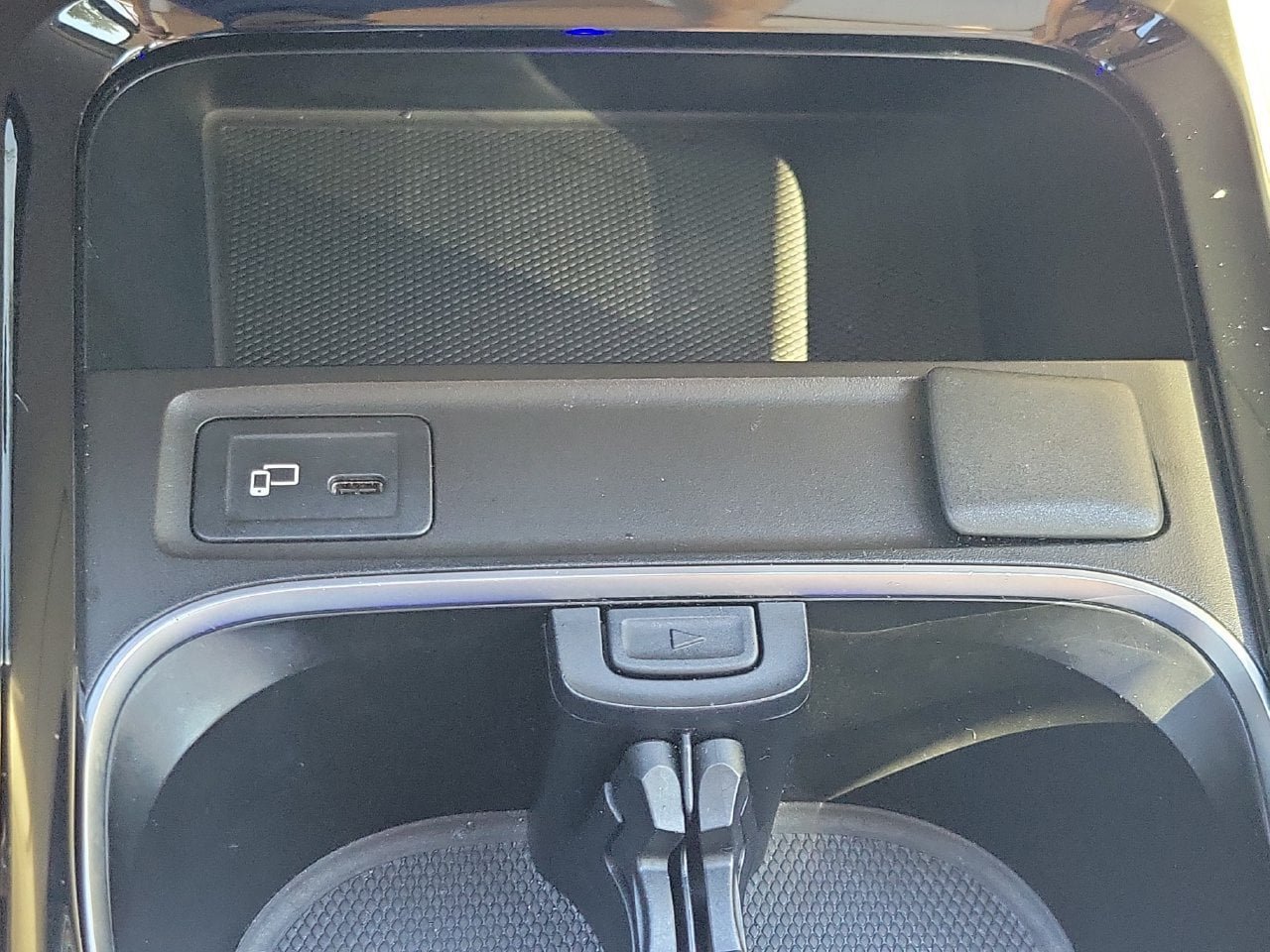 Used 2022 Mercedes-Benz GLB 250 image 30