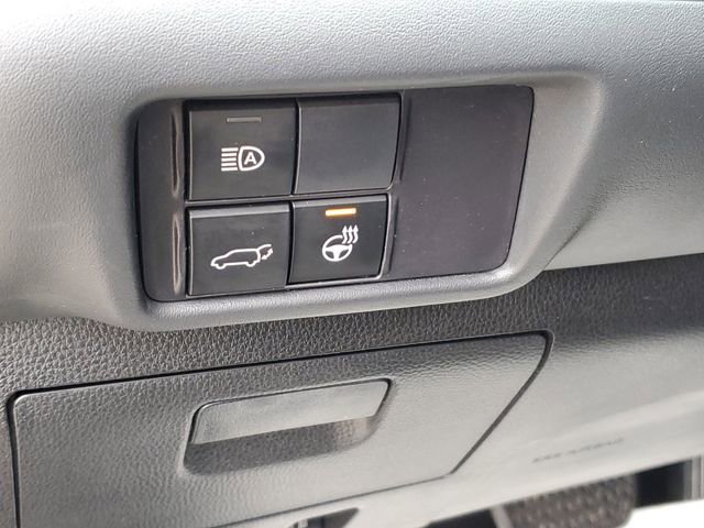 Used 2022 Toyota Highlander XLE image 9