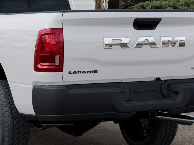 New 2026 RAM 3500 Laramie AWD/4WD image 13