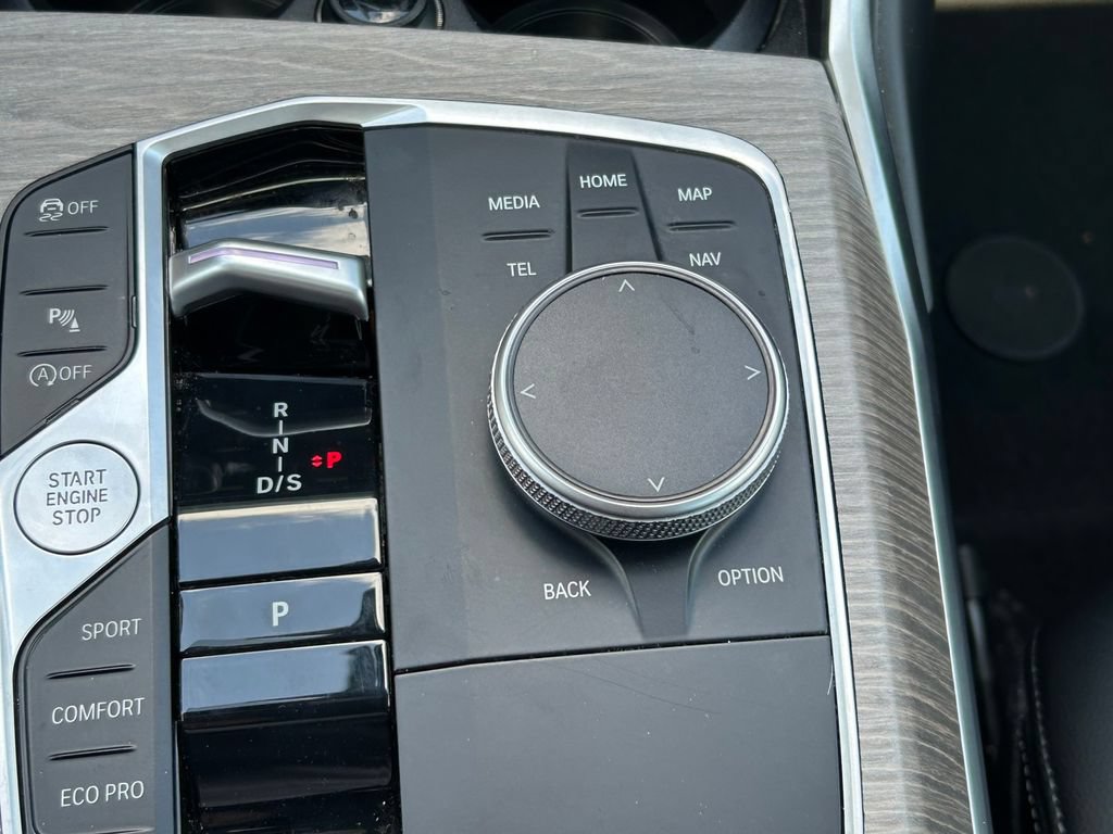 Used 2025 BMW 330i Sedan RWD image 30