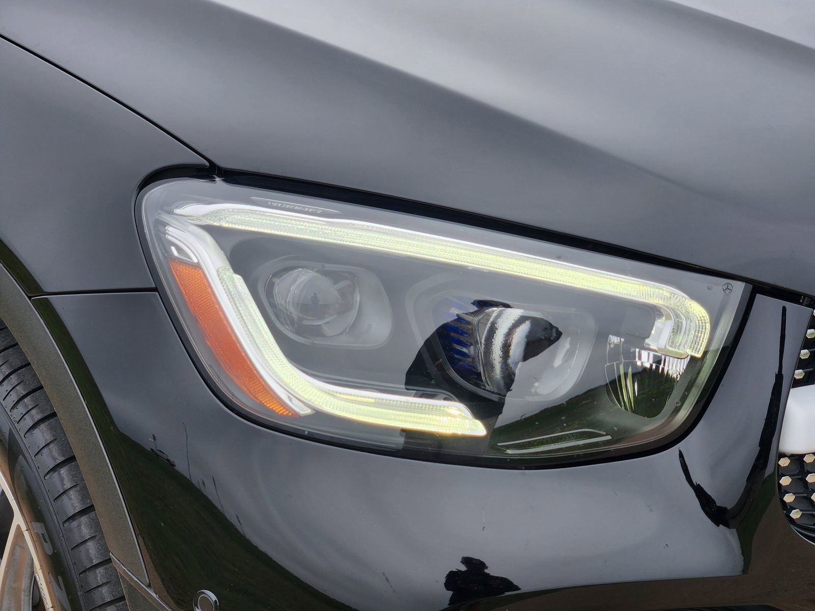 Used 2020 Mercedes-Benz GLC 300 4MATIC Coupe image 11