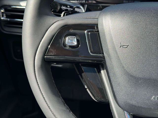 Used 2023 Lincoln Corsair AWD w/ Equipment Group 101A image 23