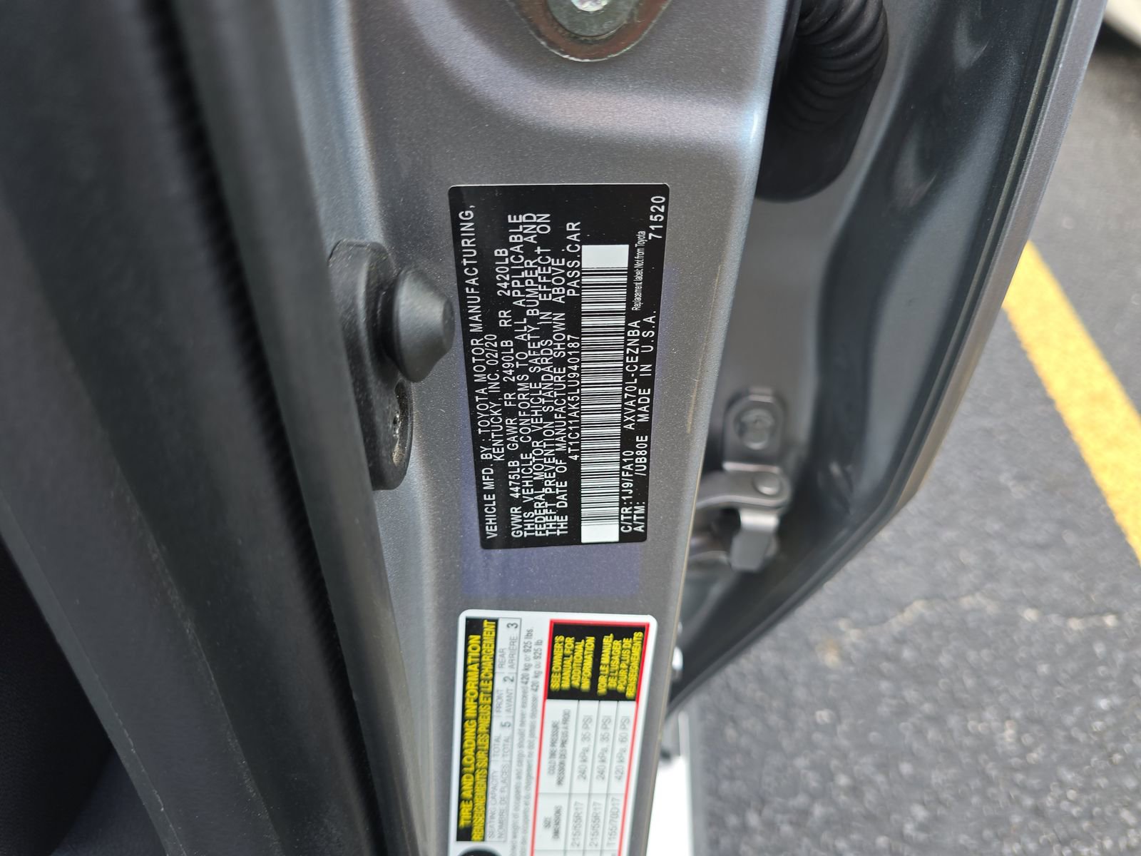 Used 2020 Toyota Camry LE image 21