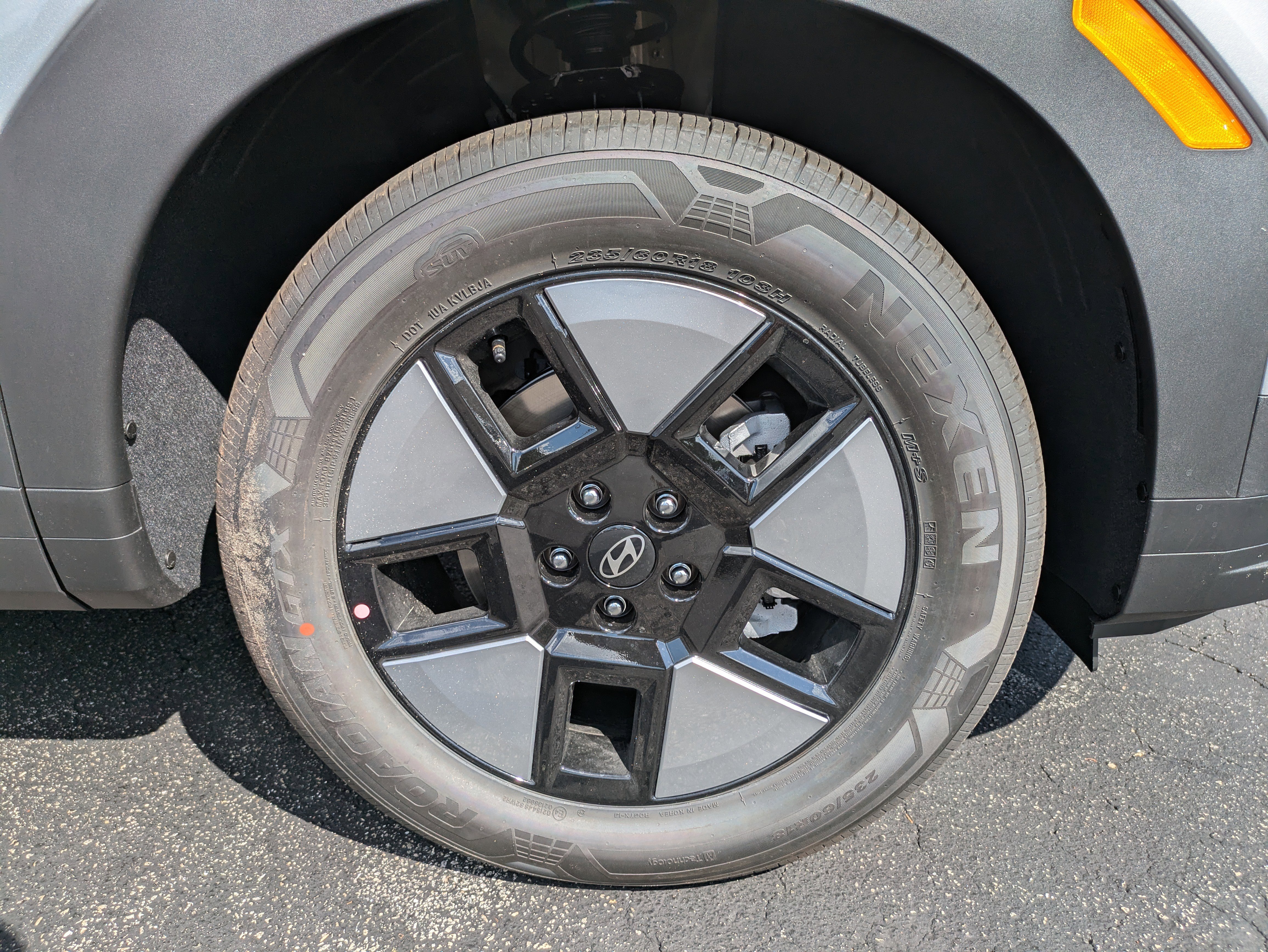 New 2026 Hyundai Santa Fe SE image 11