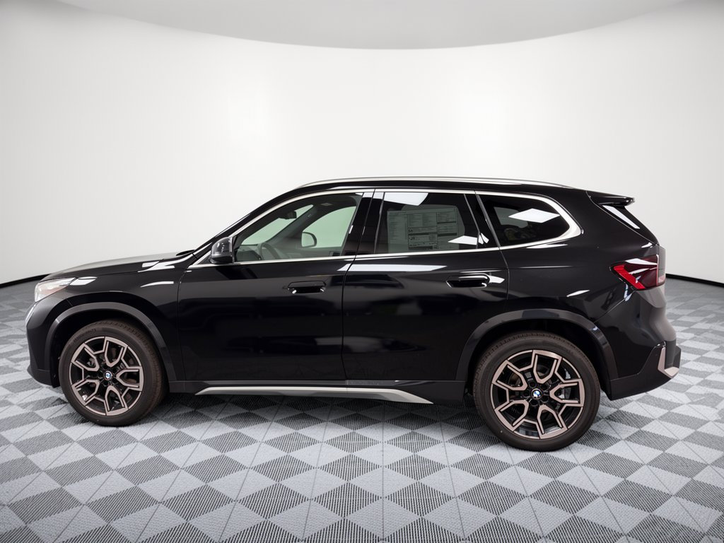 Used 2026 BMW X1 xDrive28i w/ Convenience Package AWD/4WD image 2