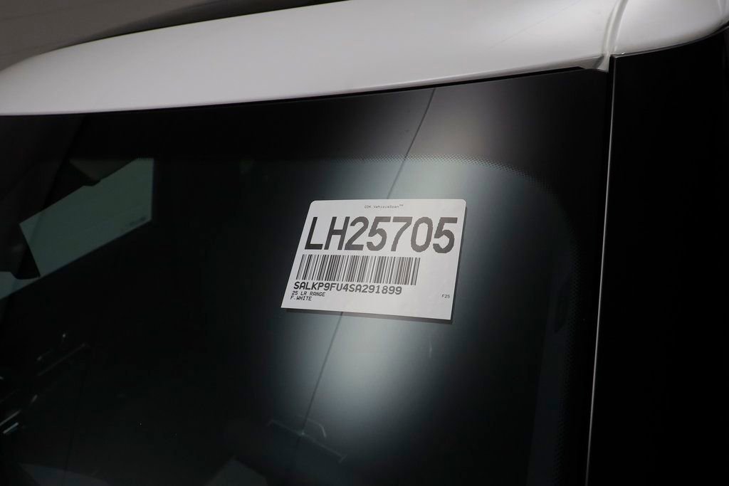 New 2025 Land Rover Range Rover SE image 27