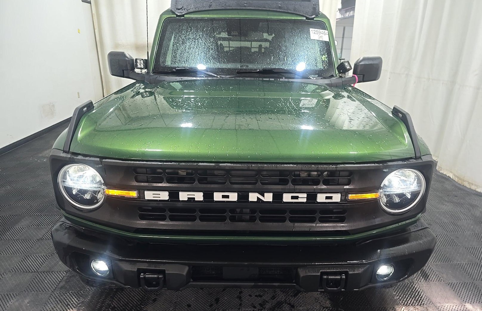 Used 2022 Ford Bronco Black Diamond AWD/4WD image 2