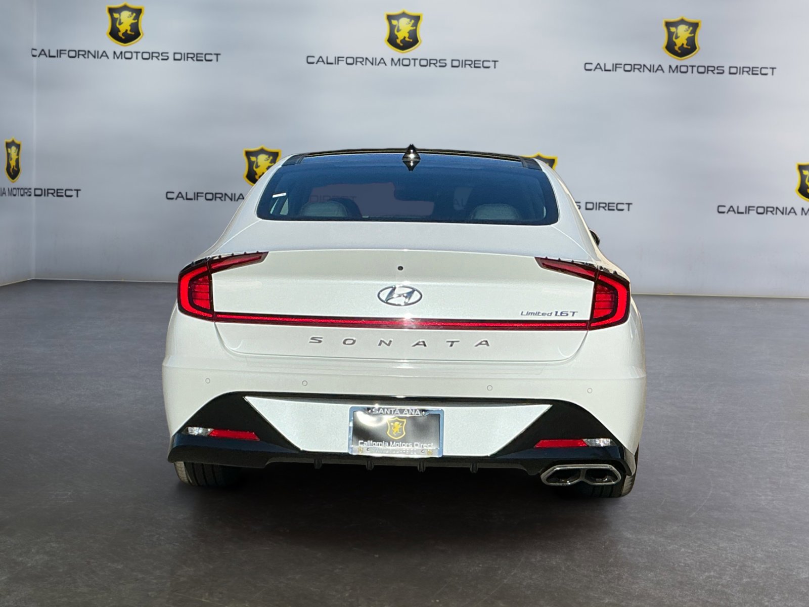 Used 2020 Hyundai Sonata Limited w/ Preferred Accessory Package image 6