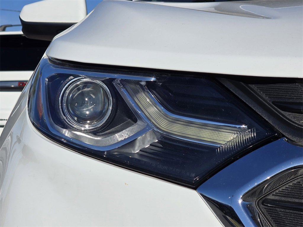 Used 2021 Chevrolet Equinox LT image 10