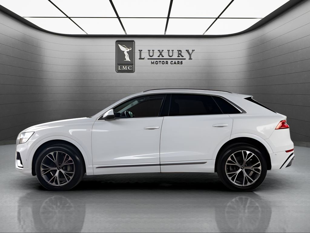 Used 2023 Audi Q8 Premium Plus AWD/4WD image 5