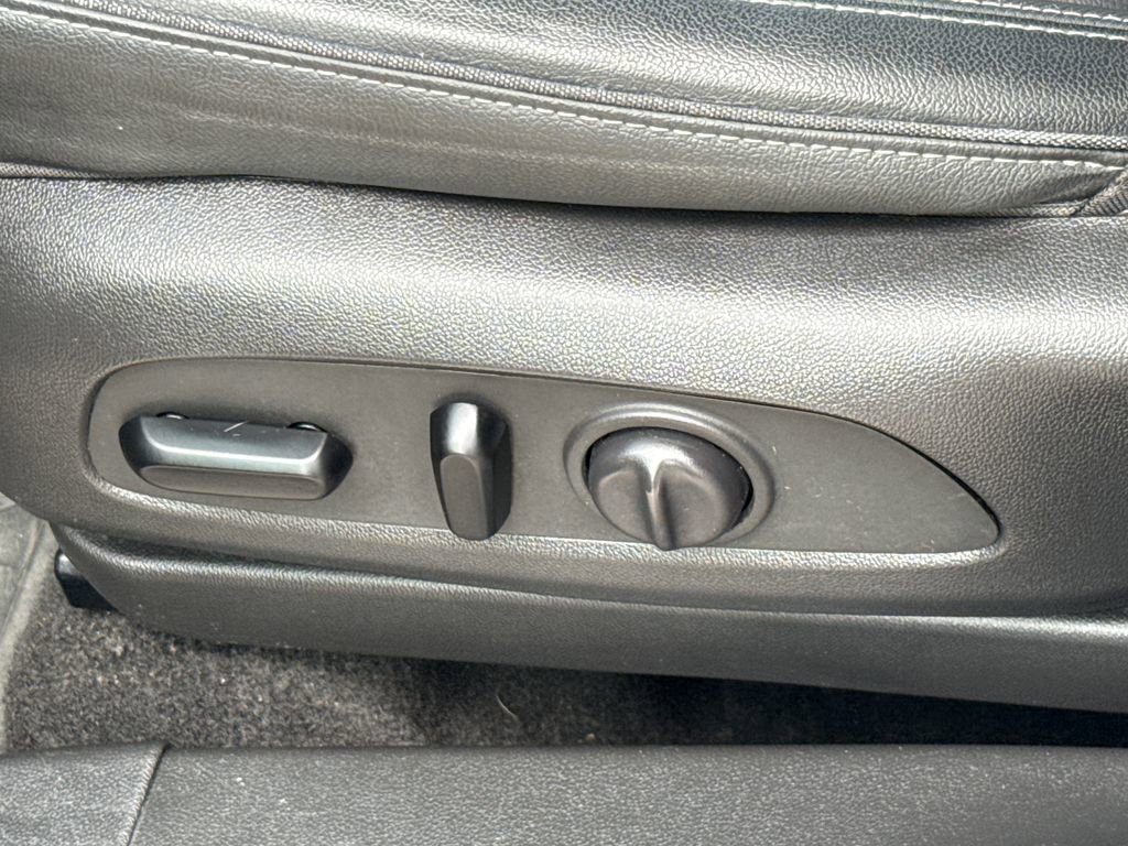 Used 2021 Chevrolet TrailBlazer ACTIV w/ Convenience Package AWD/4WD image 24