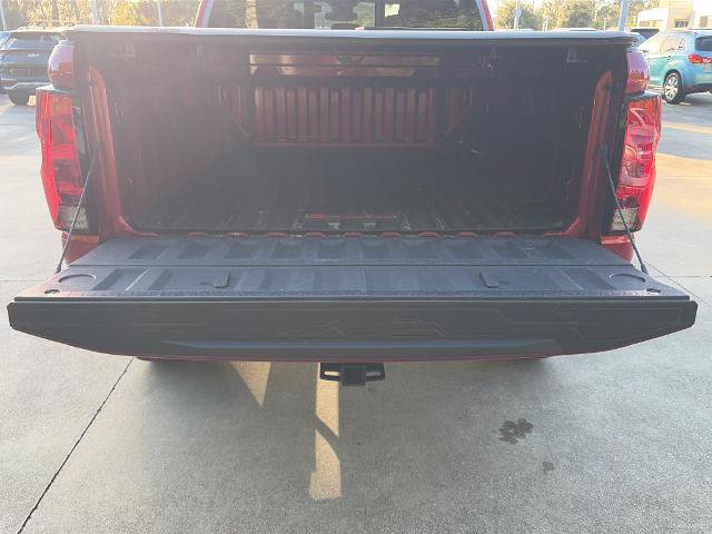 Used 2024 Chevrolet Colorado Trail Boss w/ Technology Package AWD/4WD image 30