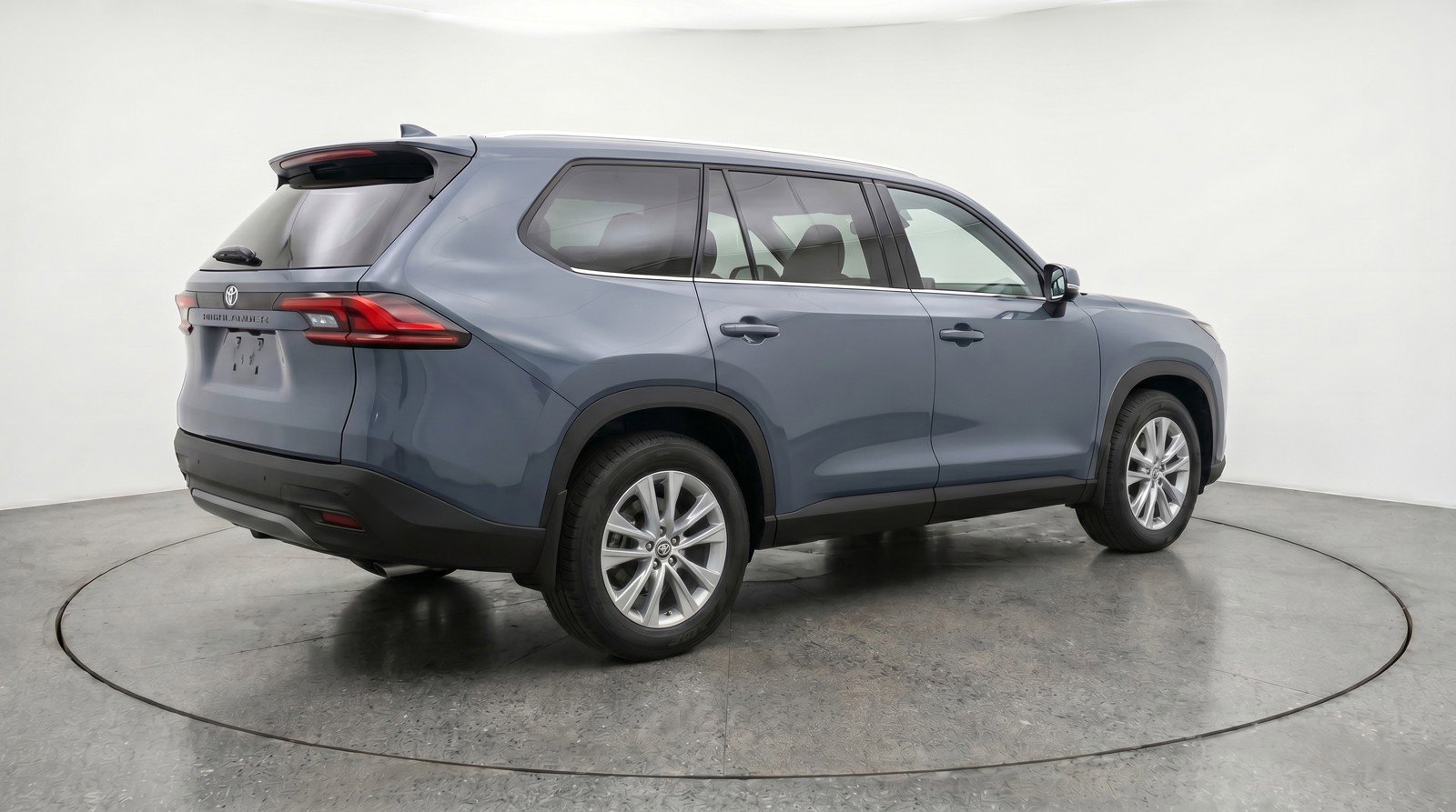Used 2025 Toyota Grand Highlander FWD image 9