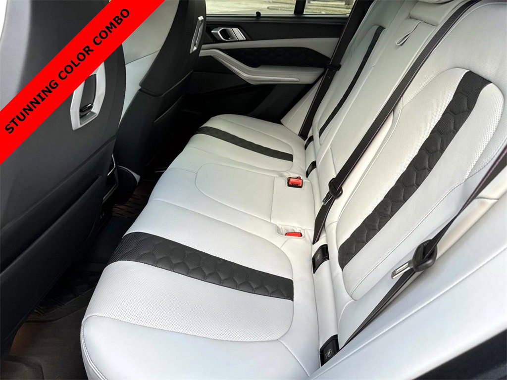 Used 2025 BMW X5 M Competition w/ Executive Package image 13