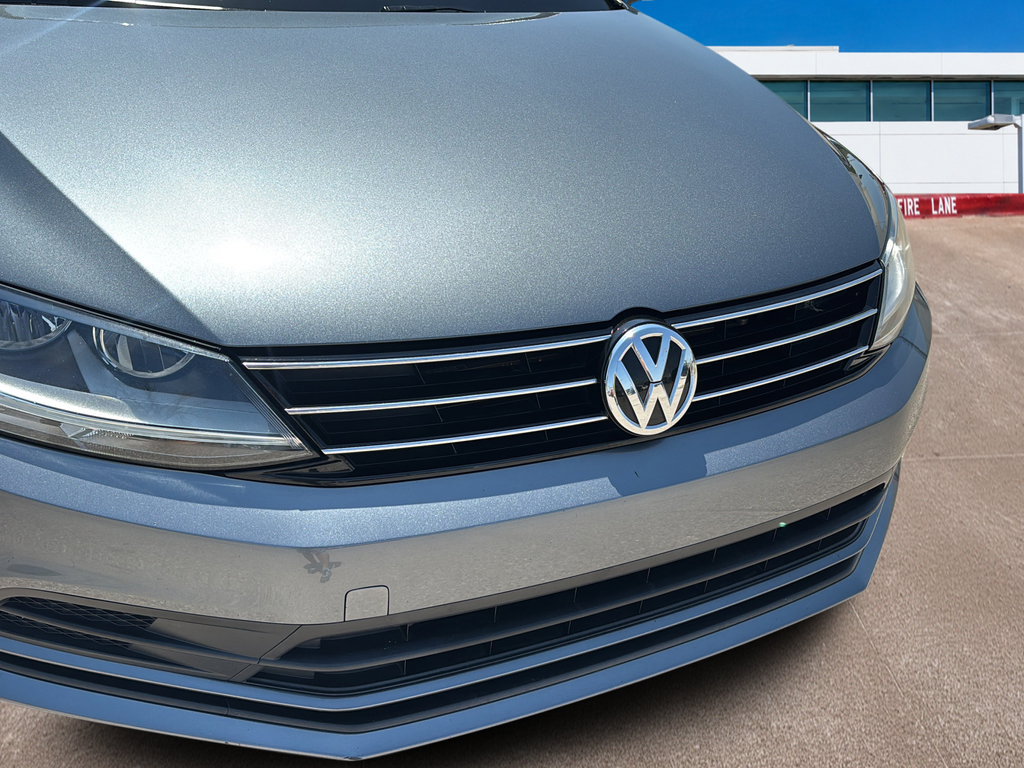 Used 2017 Volkswagen Jetta SE FWD image 25