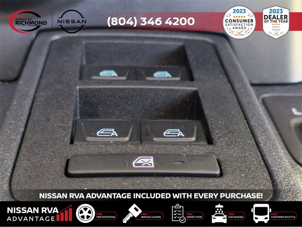 Used 2024 Ford Bronco Badlands image 25