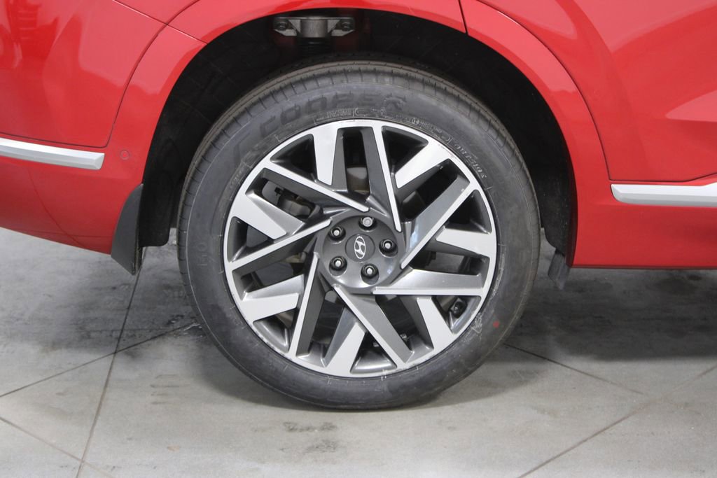 Used 2023 Hyundai Santa Fe Calligraphy w/ Cargo Package image 18