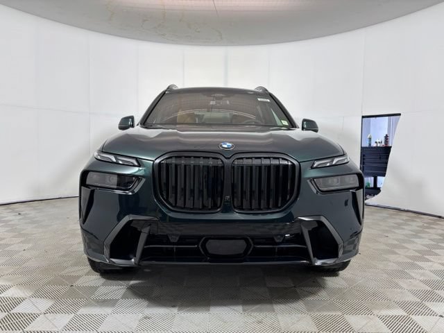 New 2027 BMW X7 xDrive40i w/ M Sport Package AWD/4WD image 2