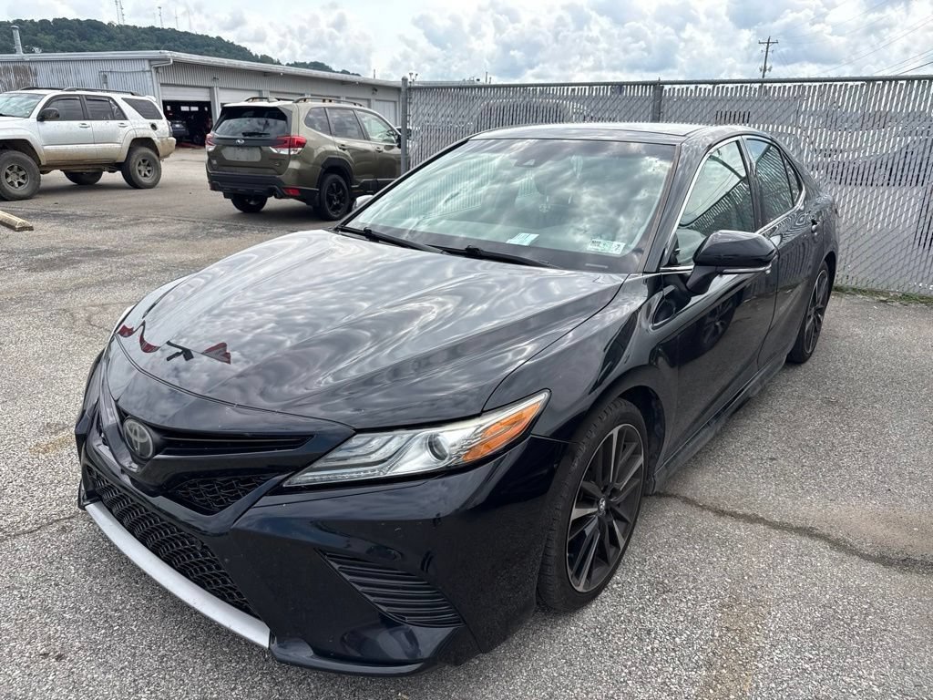 Used 2018 Toyota Camry XSE FWD image 34