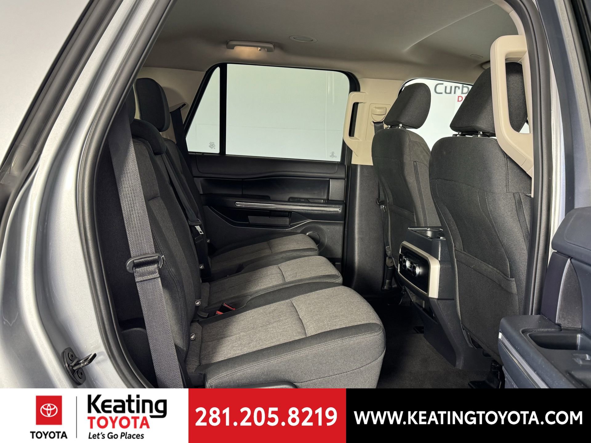 Used 2024 Ford Expedition XLT image 18