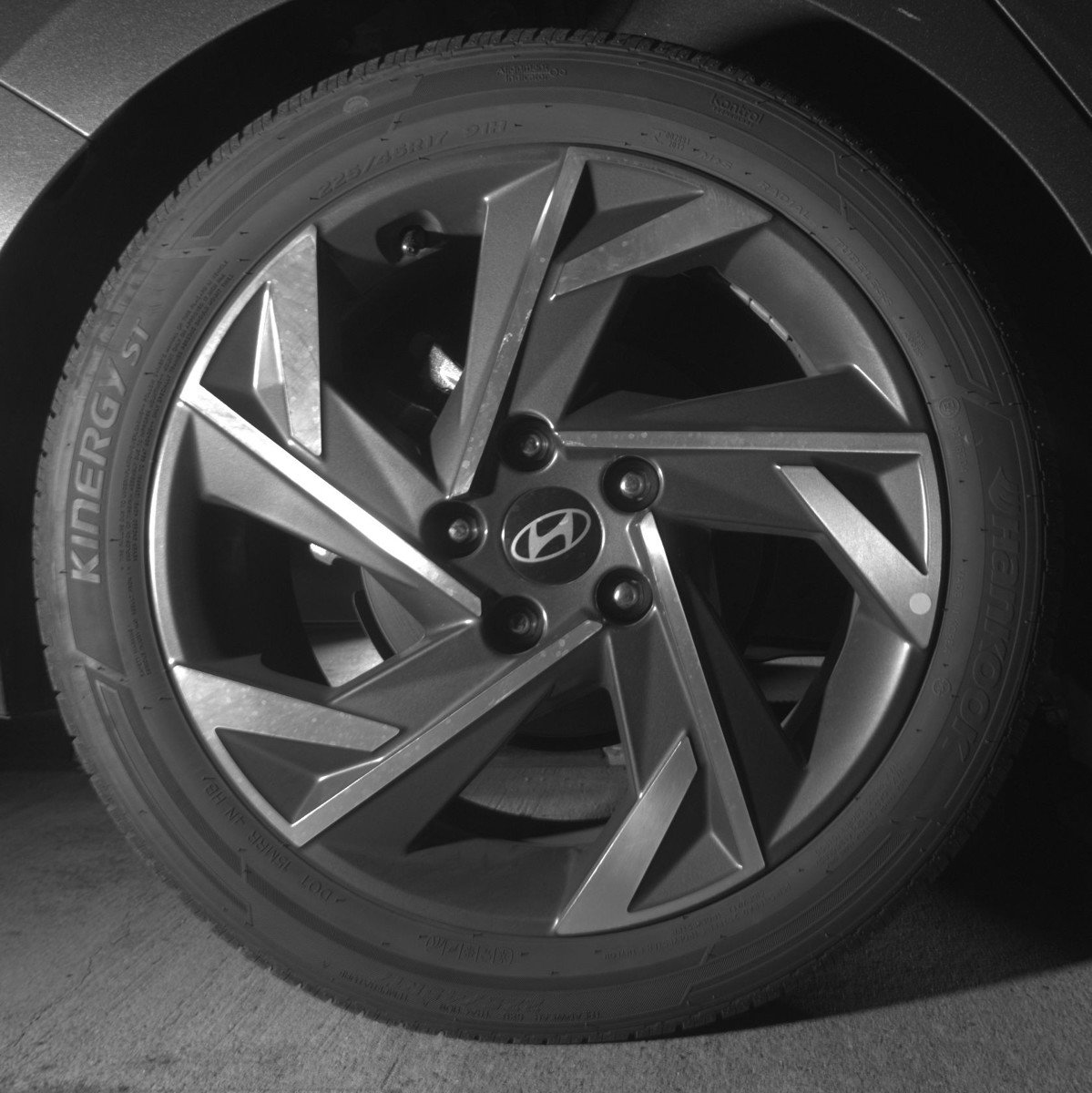 Used 2025 Hyundai Elantra SEL FWD image 15