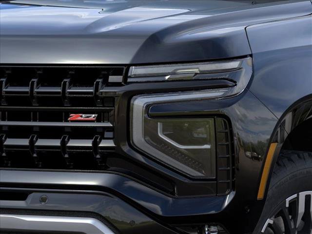 New 2026 Chevrolet Suburban Z71 w/ Comfort Package AWD/4WD image 10