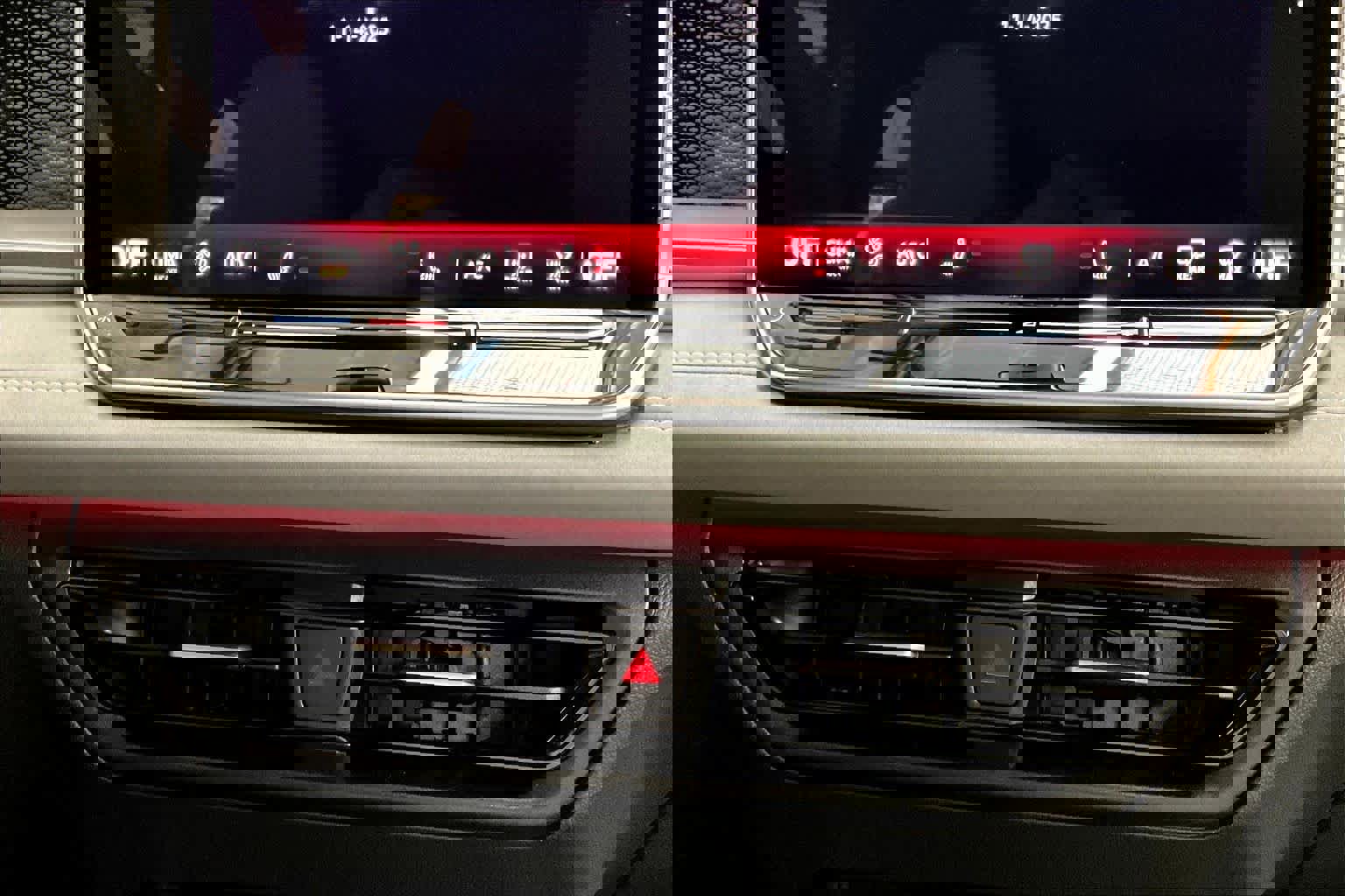 New 2026 Volkswagen Tiguan SE R-Line image 21