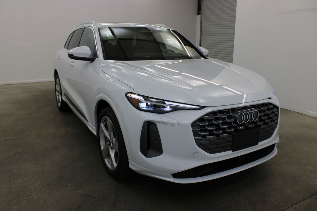 New 2025 Audi Q5 Prestige image 6