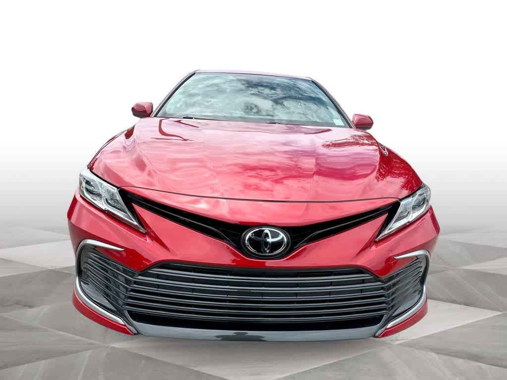 Used 2024 Toyota Camry LE FWD image 3