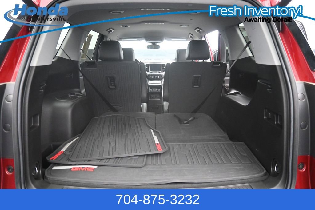 Used 2023 GMC Acadia SLT w/ Trailering Package AWD/4WD image 10