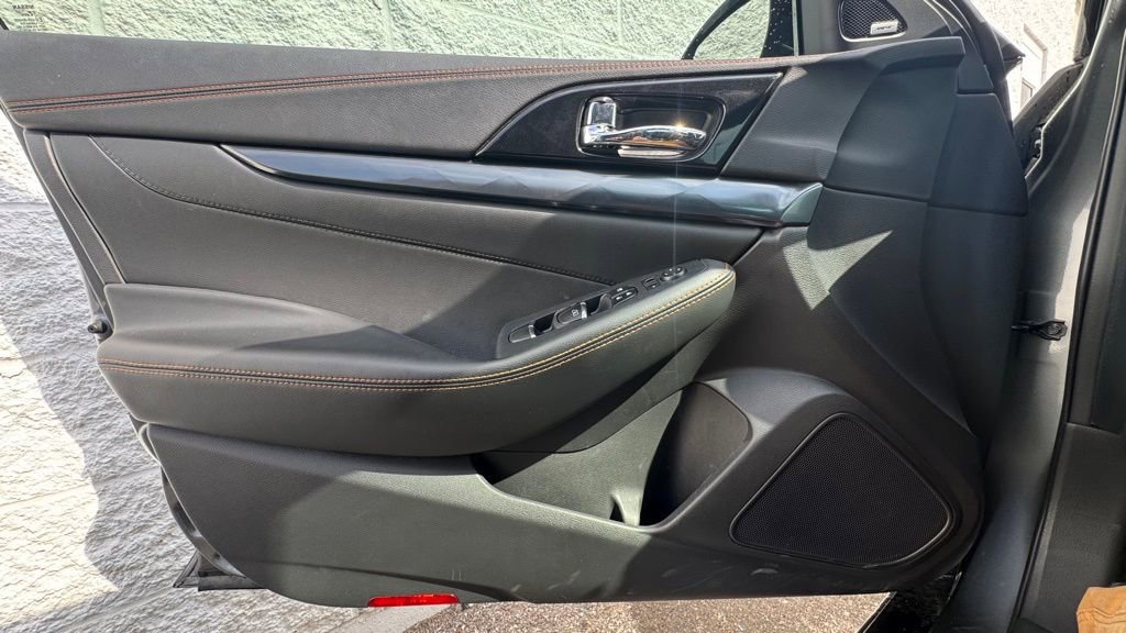 Used 2019 Nissan Maxima SR image 18