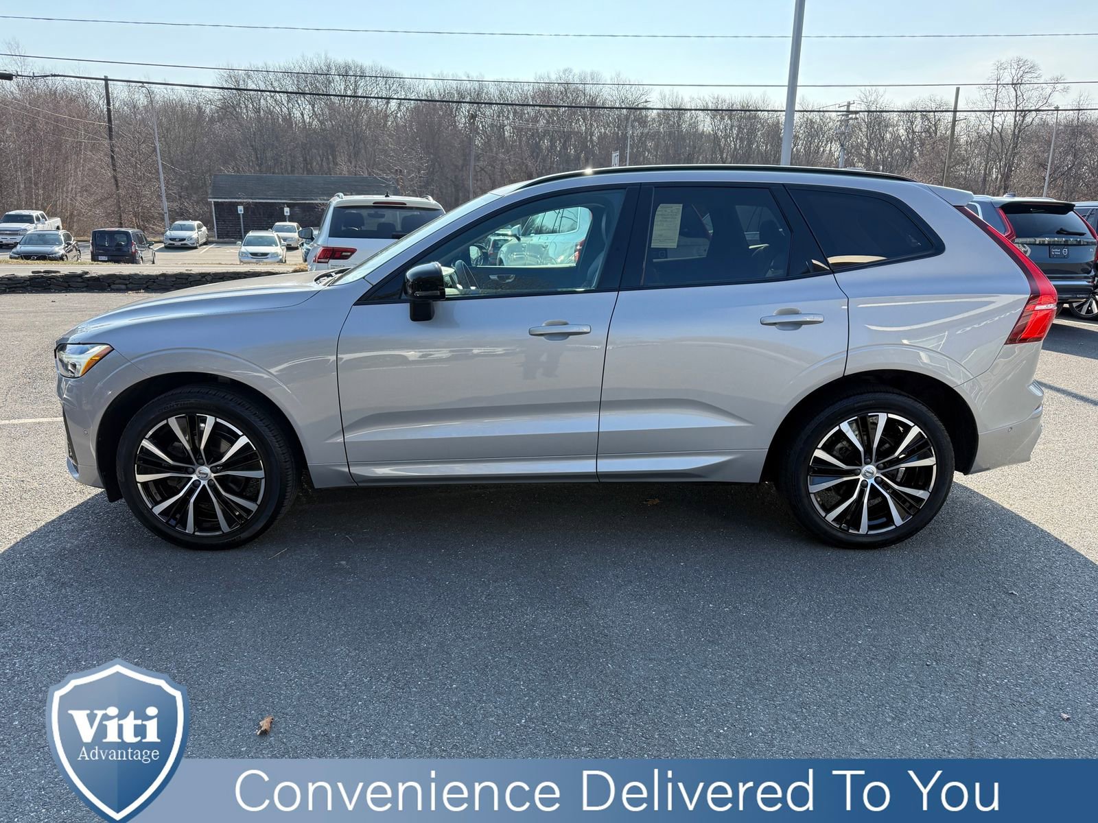 Certified 2023 Volvo XC60 B5 Plus w/ Climate Package AWD/4WD image 5