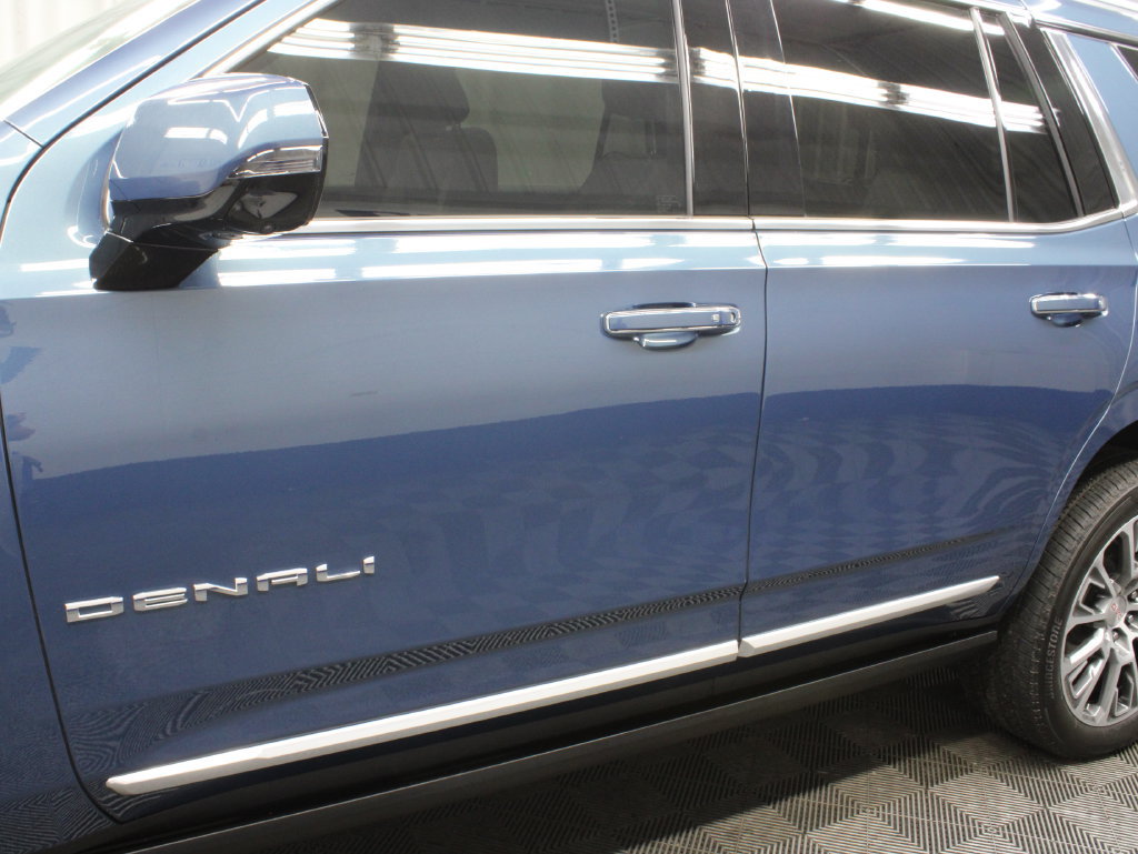 Used 2026 GMC Yukon Denali w/ Sun & Power Step Package AWD/4WD image 52