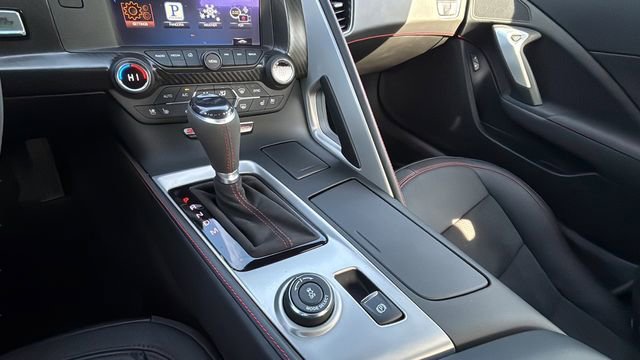 Used 2016 Chevrolet Corvette Z06 w/ 3LZ Preferred Equipment Group image 14