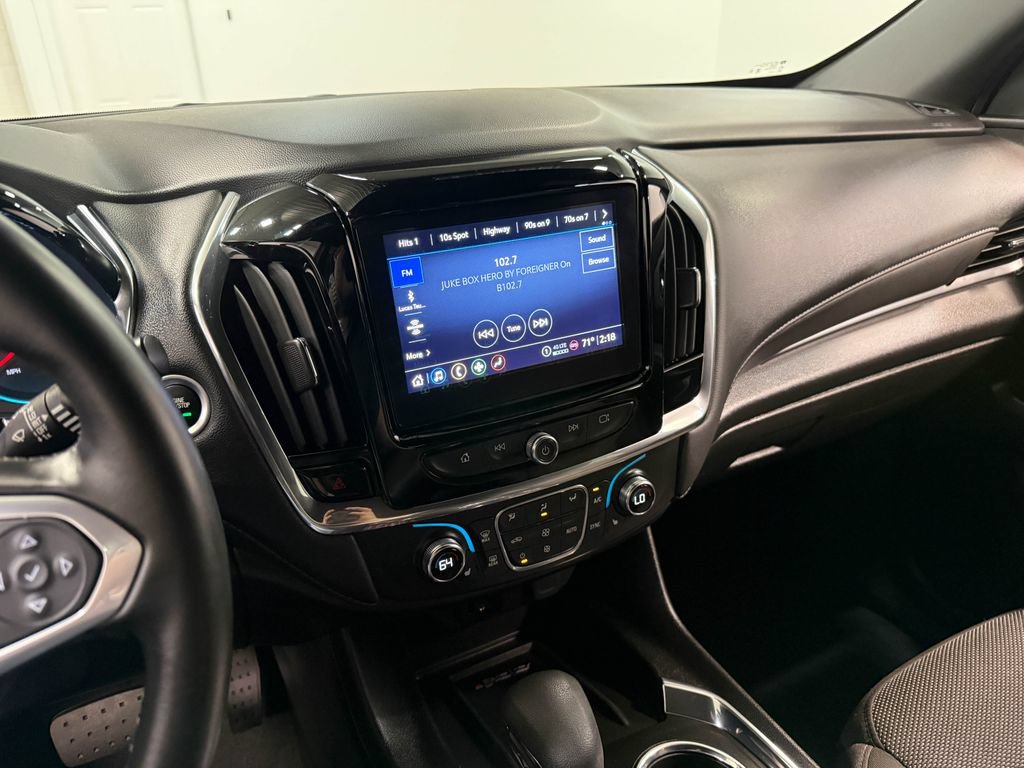 Used 2023 Chevrolet Traverse LT w/ LPO, Floor Liner Package AWD/4WD image 79