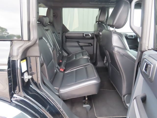Used 2025 Ford Bronco Outer Banks AWD/4WD image 28